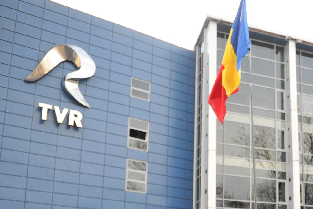 "Descoperă revoluția televizată din România! TVR Folclor te cucerește cu noutăți!"
